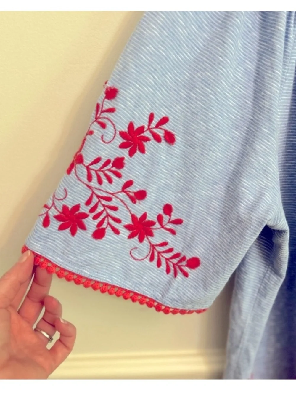 Talbots Light Blue White Striped Blouse with Coral Floral Embroidery Size Large - Picture 4 of 9